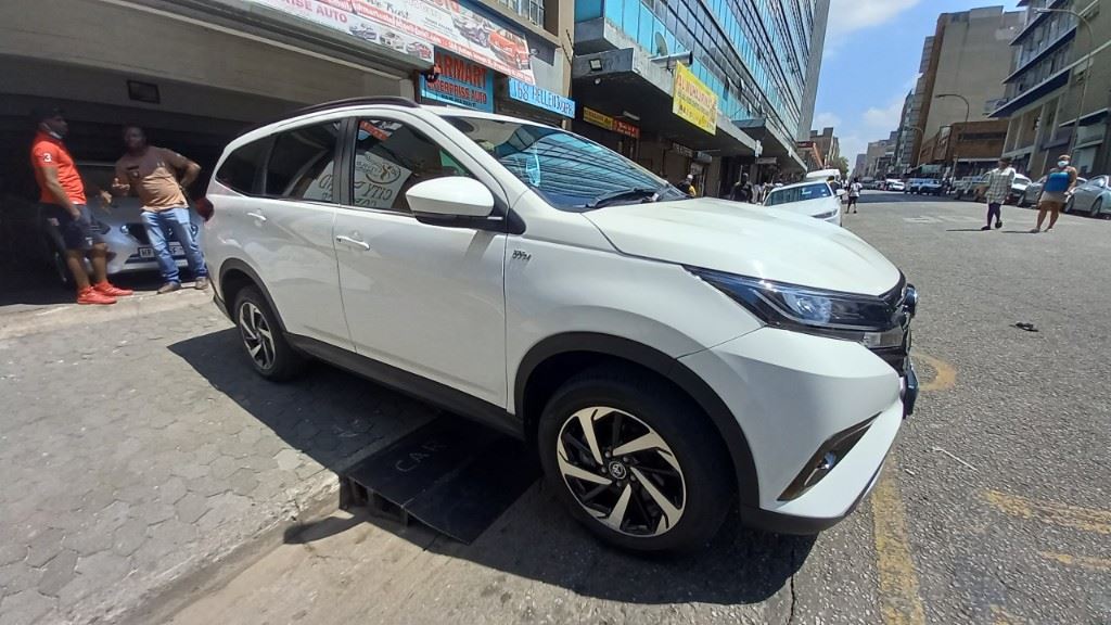 2018 Toyota Rush 1.5 For Sale