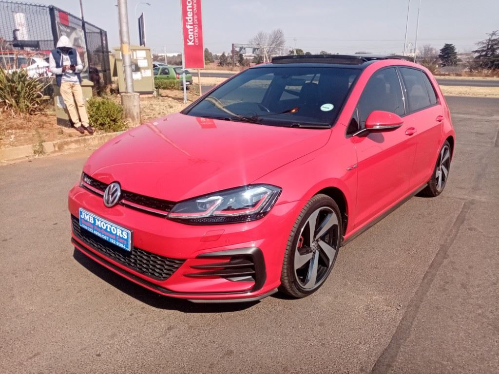 Used 17 Volkswagen Golf Gti 2 Tsi Gti Clubsport Dsg Prices Waa2