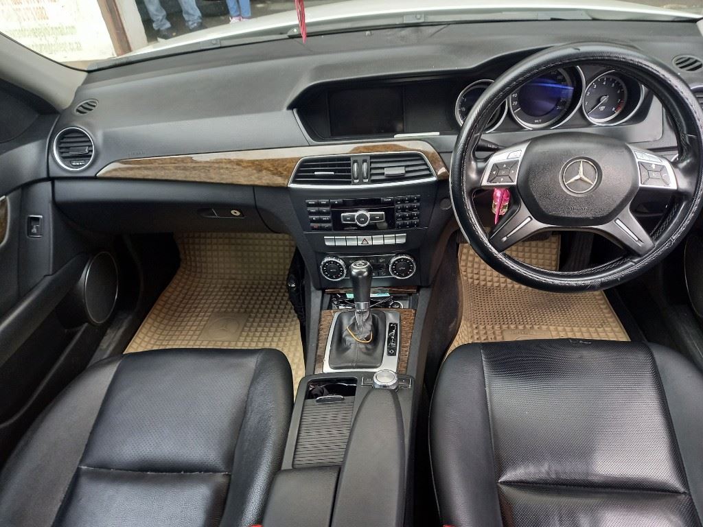 2011 Mercedes-Benz C180 BE Classic For Sale