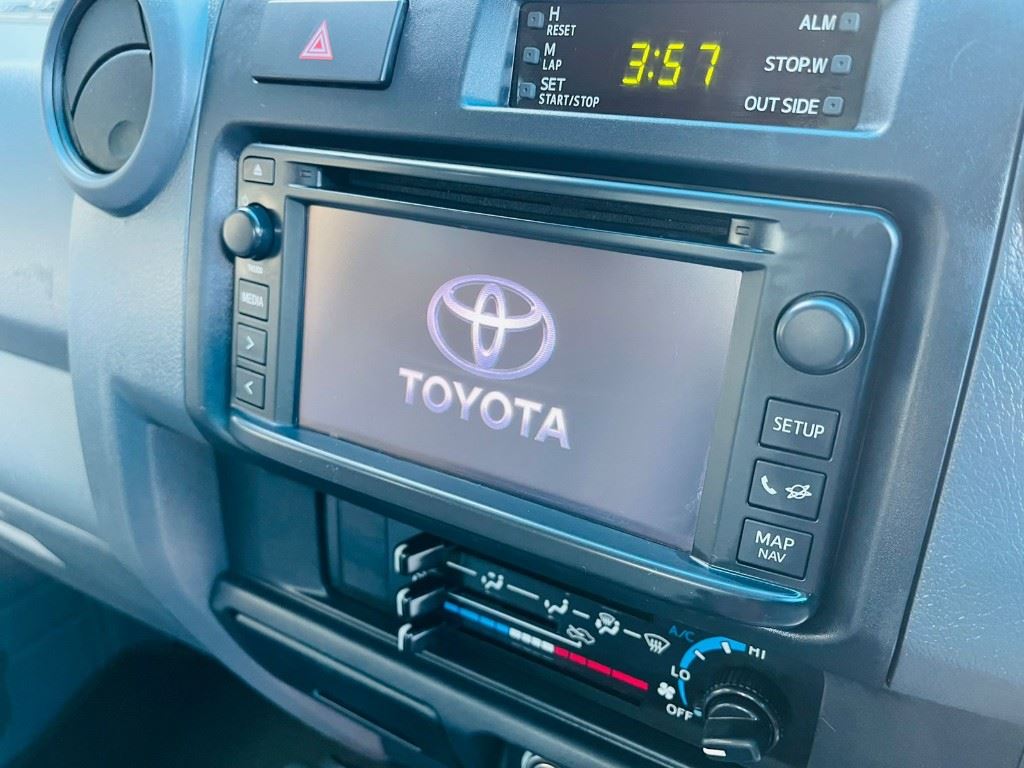 2017 Toyota Land Cruiser 70 4.5D P/U D/C For Sale