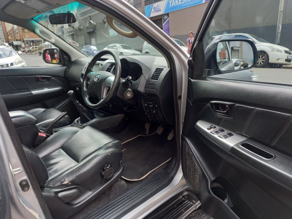 2015 Toyota Hilux 3.0D-4D Xtra Cab 4x4 Raider Legend 45 For Sale