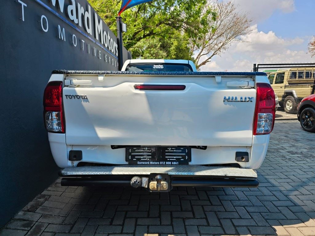 2021 Toyota Hilux 2.4GD S (aircon) For Sale
