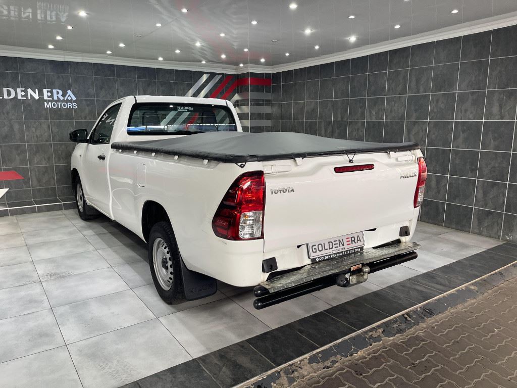 2021 Toyota Hilux 2.0 S (aircon) For Sale