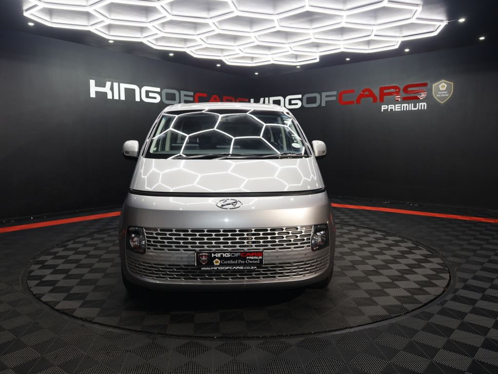 2022 Hyundai Staria 2.2D Executive 9-seater For Sale