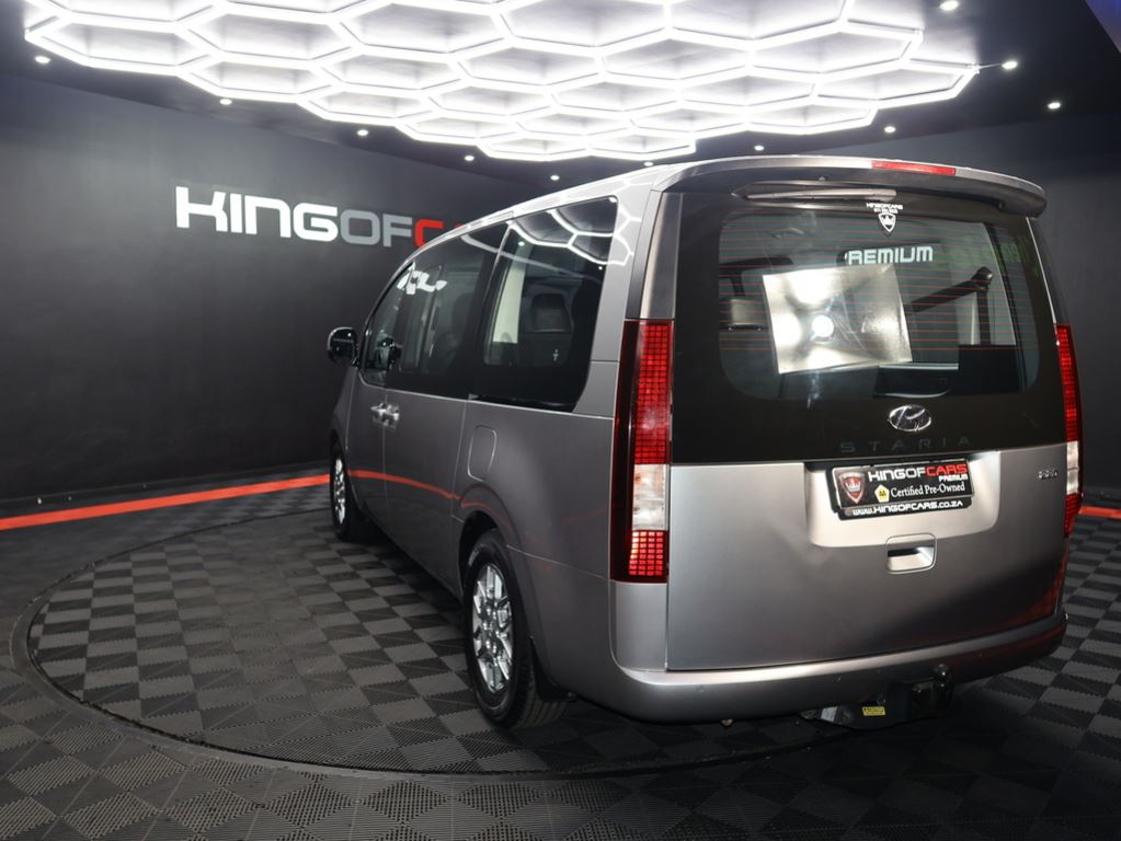 2022 Hyundai Staria 2.2D Executive 9-seater For Sale