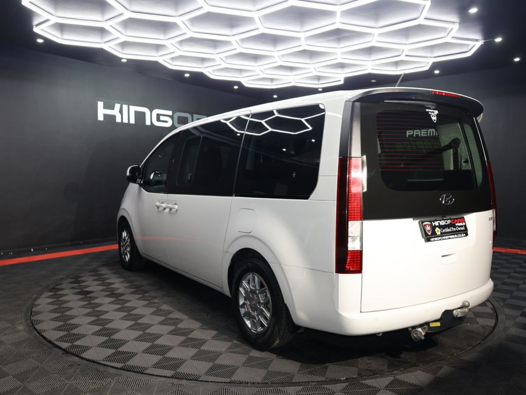 2023 Hyundai Staria 2.2D Executive 9-seater For Sale