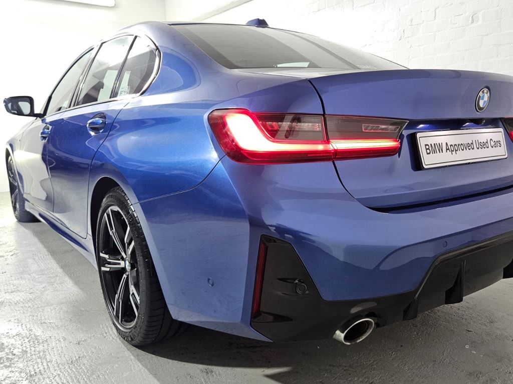 2023 BMW 318i M Sport For Sale