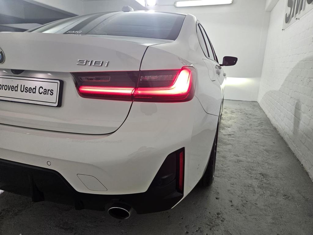 2023 BMW 318i M Sport For Sale