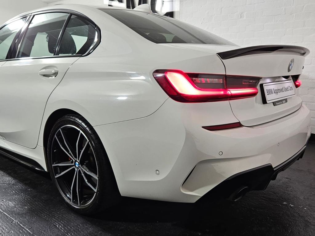 2022 BMW 318i M Sport For Sale