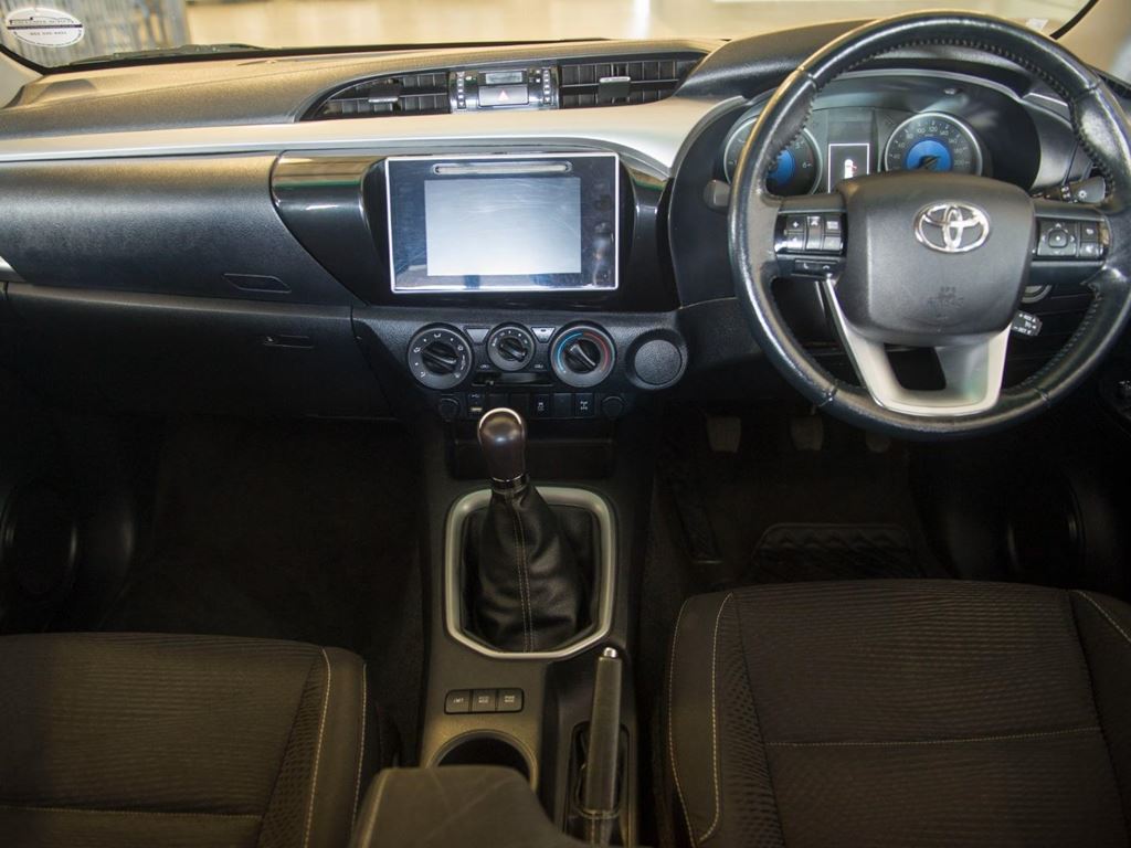 2017 Toyota Hilux 2.8GD-6 Xtra Cab Raider
