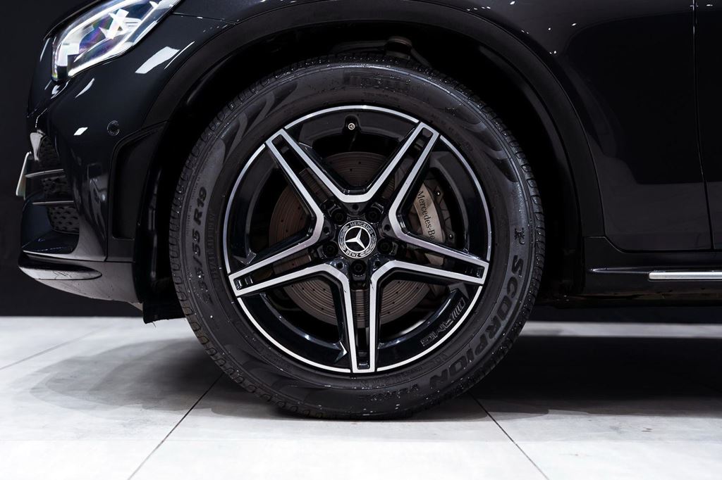 2020 Mercedes-Benz GLC300d 4Matic For Sale