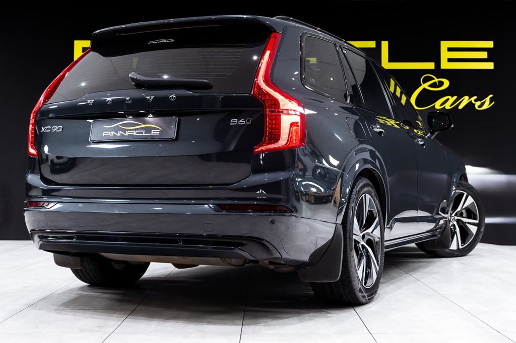 2022 Volvo XC90 B6 AWD Ultimate Dark For Sale