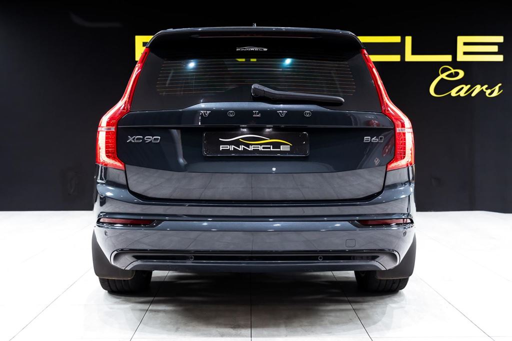 2022 Volvo XC90 B6 AWD Ultimate Dark For Sale