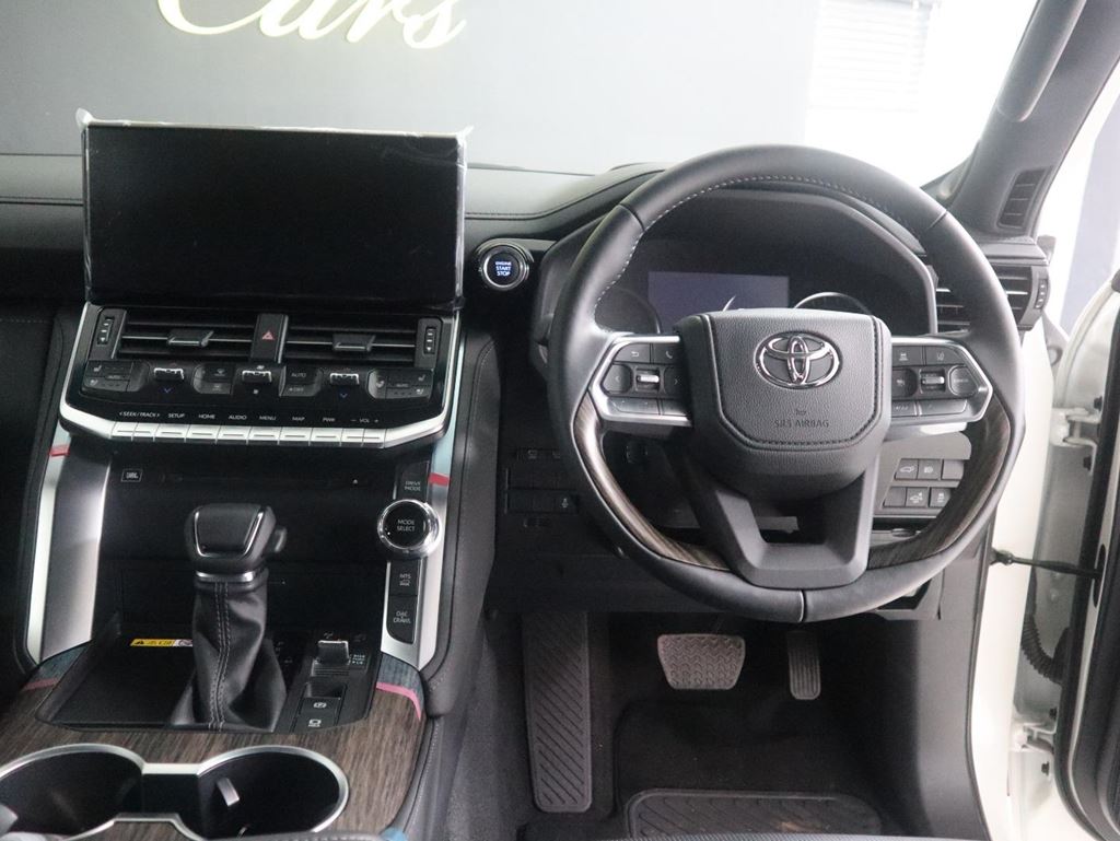 2025 Toyota Land Cruiser 300 3.5T ZX For Sale