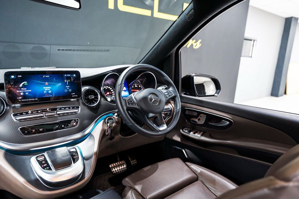 2023 Mercedes-Benz V300d Exclusive For Sale