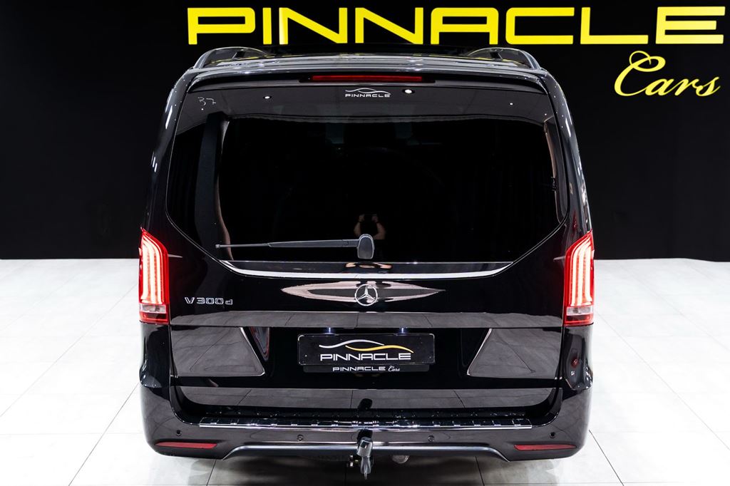2020 Mercedes-Benz V300d Avantgarde AMG Line For Sale