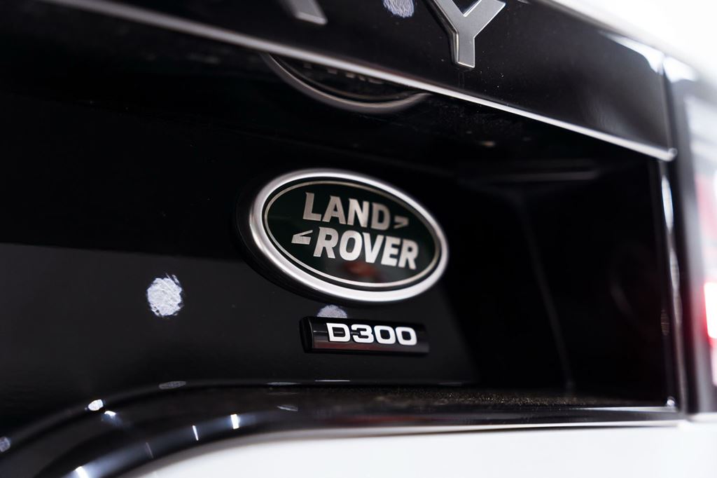 2021 Land Rover Discovery D300 R-Dynamic HSE For Sale