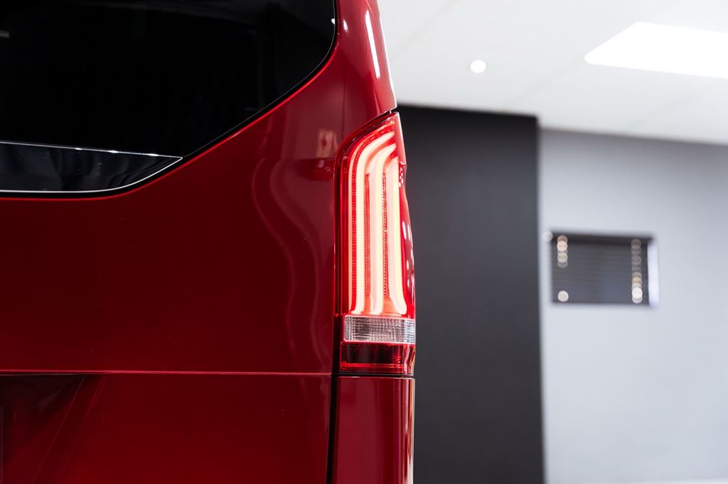 2022 Mercedes-Benz V300d Exclusive For Sale