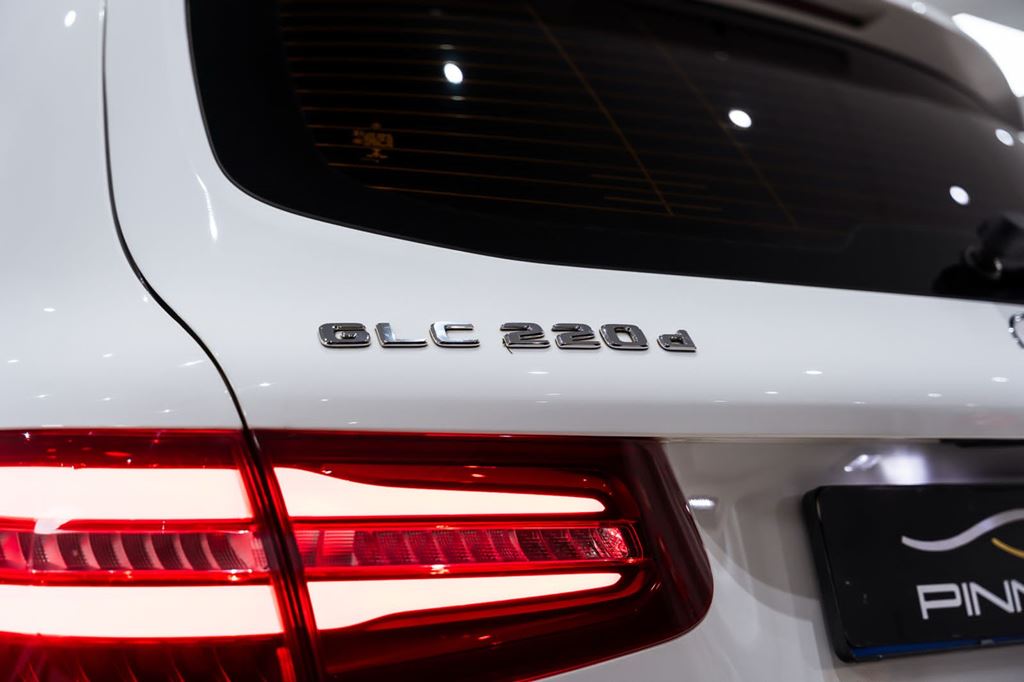 2019 Mercedes-Benz GLC220d 4Matic AMG Line For Sale