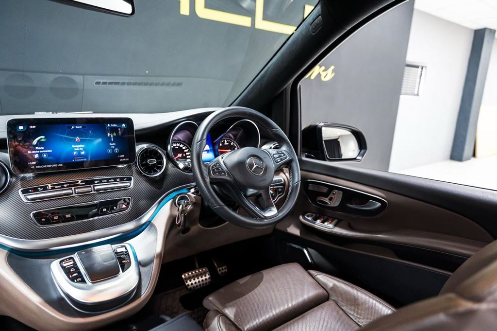 2023 Mercedes-Benz V300d Exclusive For Sale