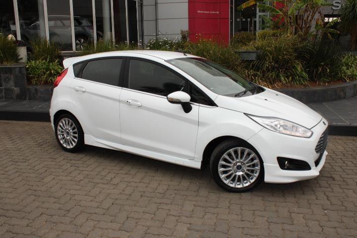 2017 Ford Fiesta 1.0T Titanium Auto 5Dr For Sale