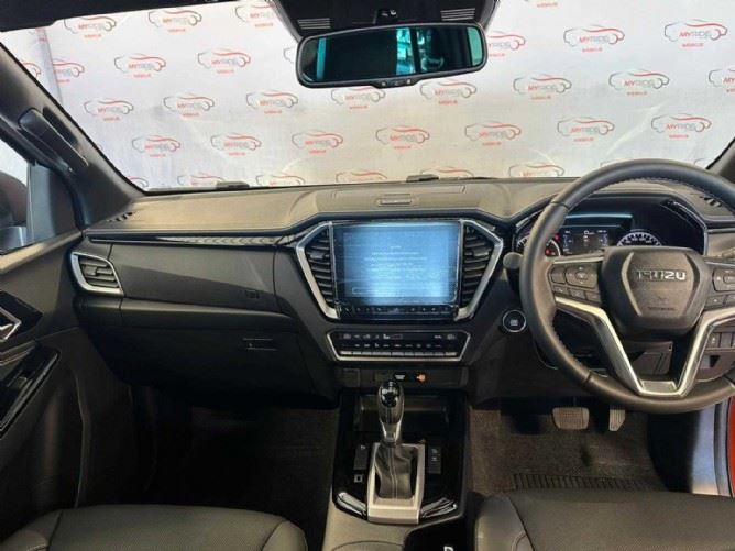 2023 Isuzu D-Max 3.0TD double cab V-Cross For Sale
