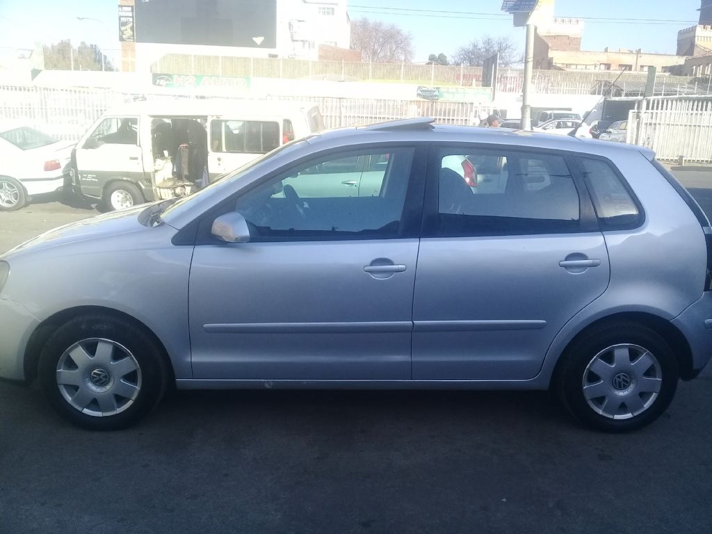 volkswagen polo 1.4 comfortline 2009