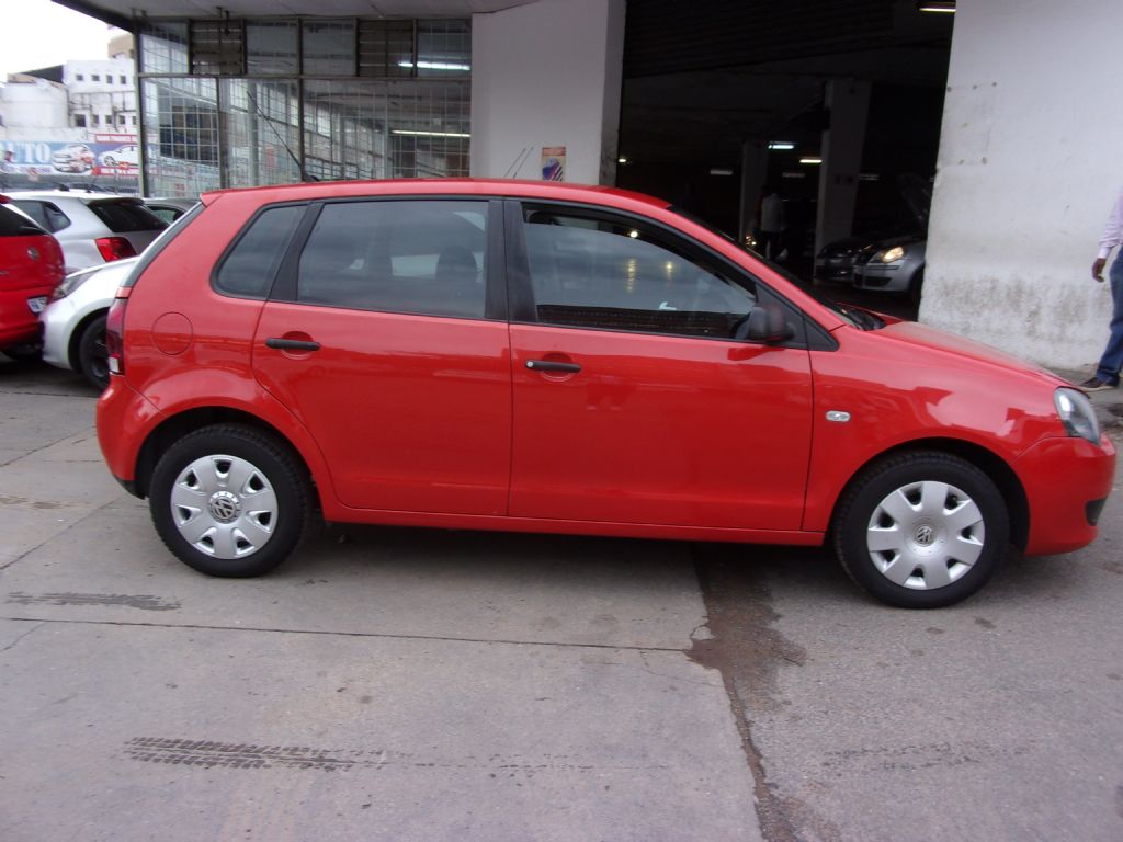 2011 polo vivo 1.4