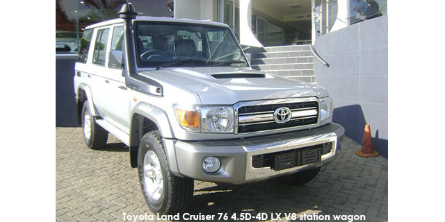 Toyota Land Cruiser 76 4.5D-4D LX V8 station wagon